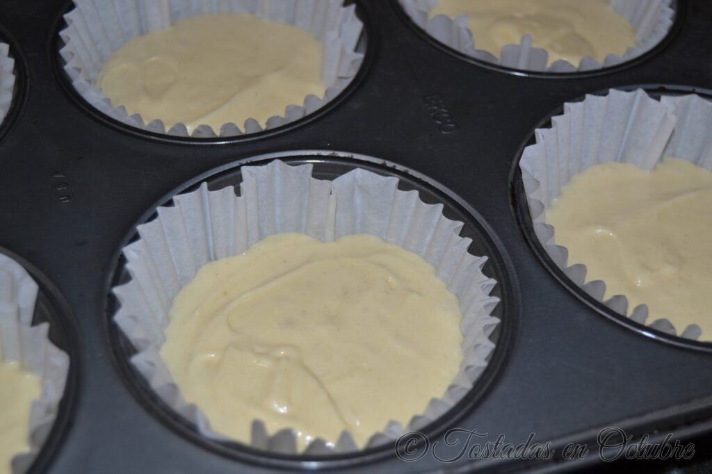 Muffins de Queso Cremoso y Mermelada de Fresa