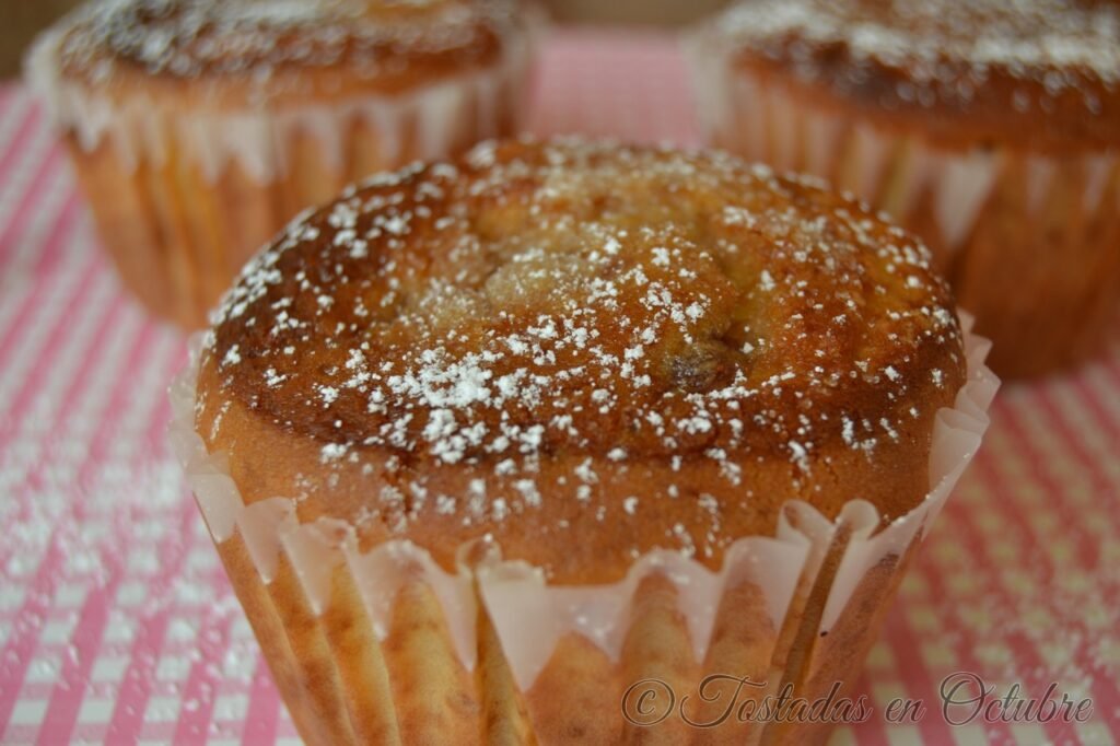 Muffins de Queso Cremoso y Mermelada de Fresa